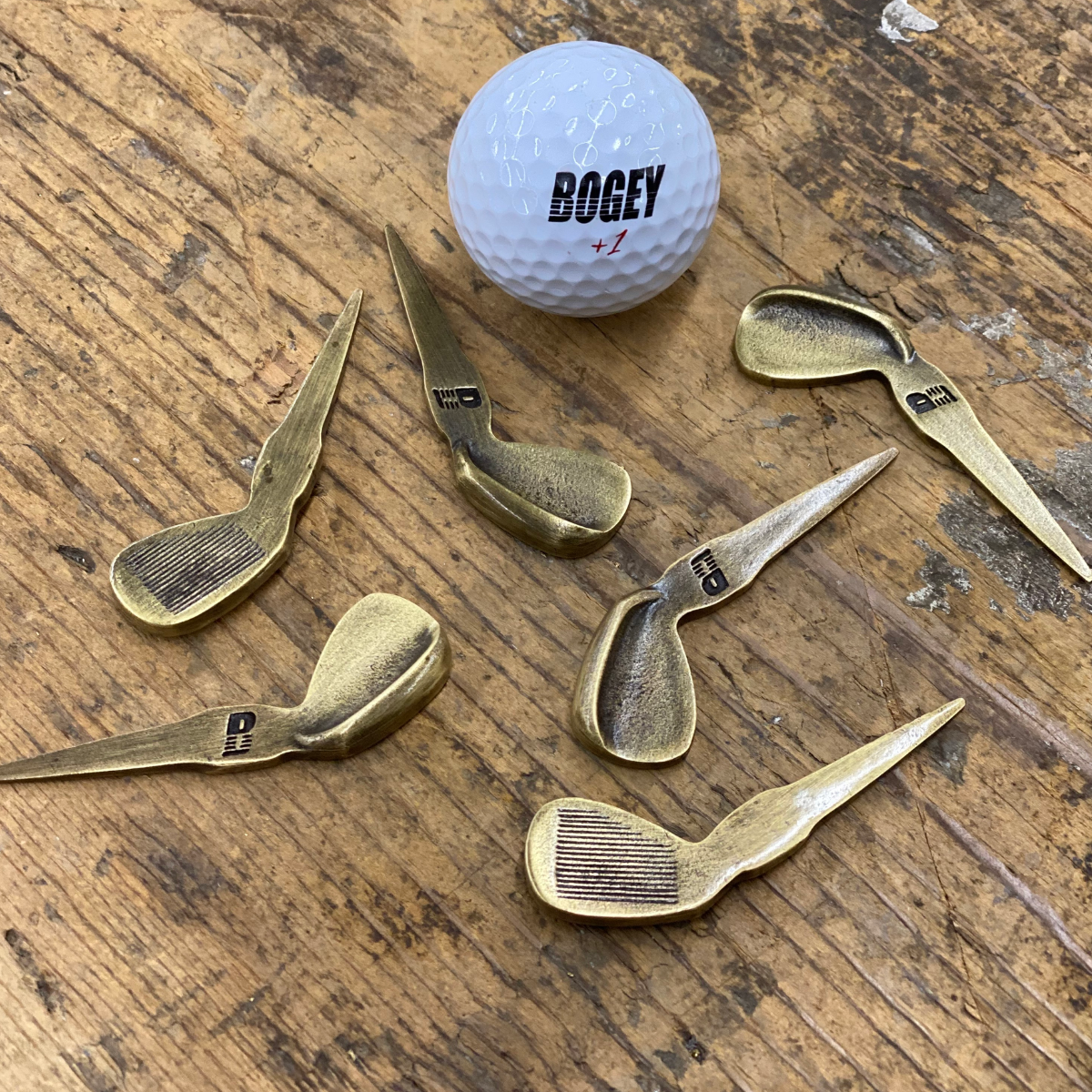 Wedge Divot Tool